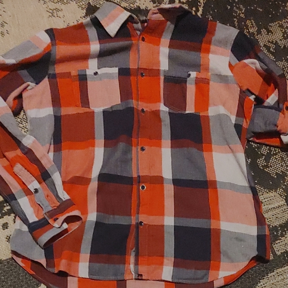 Ocean Current Red and Blue Casual Button Down Shirt Sz L